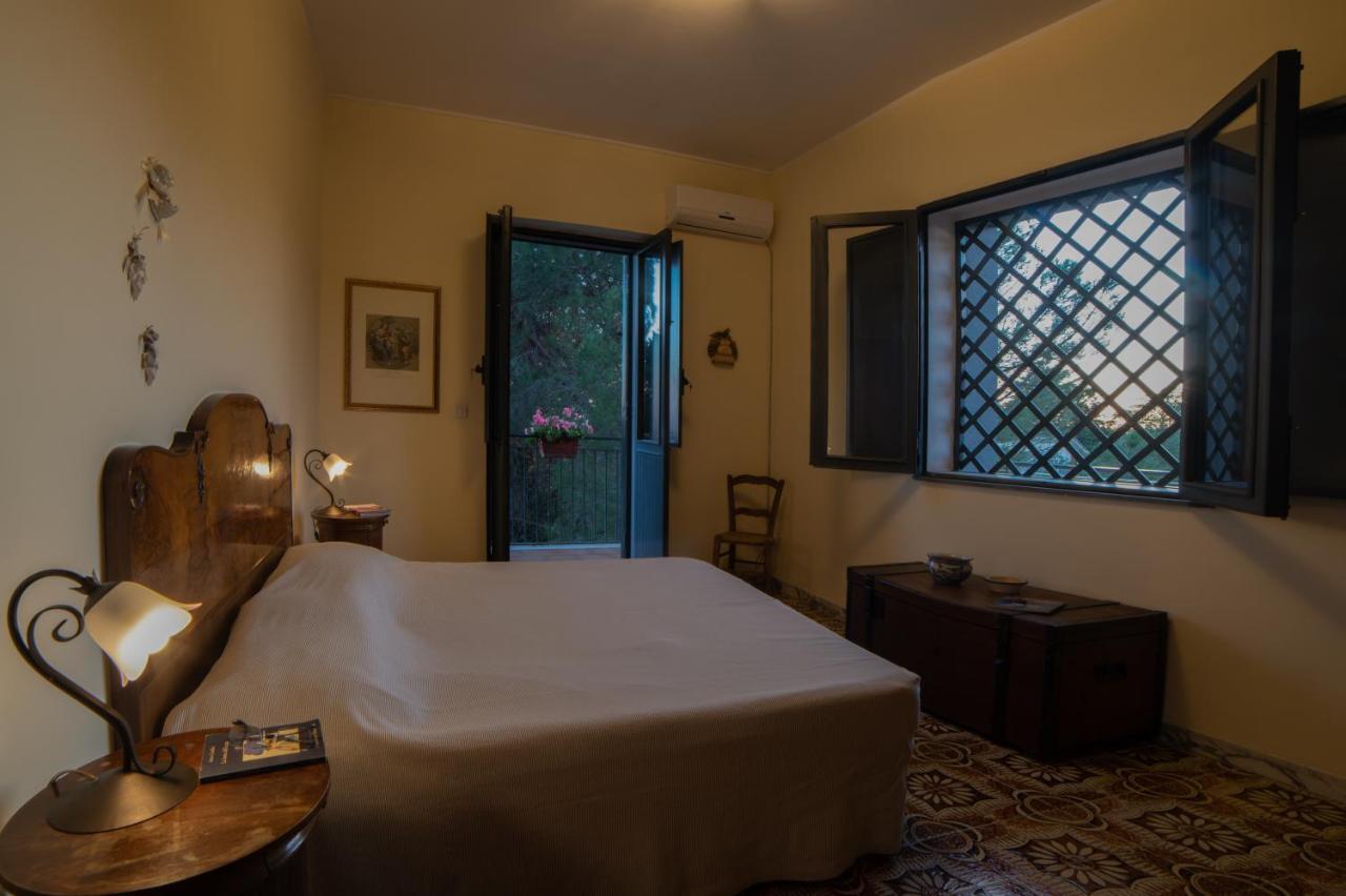 Casa Museo A' Rina Villa Belpasso Buitenkant foto